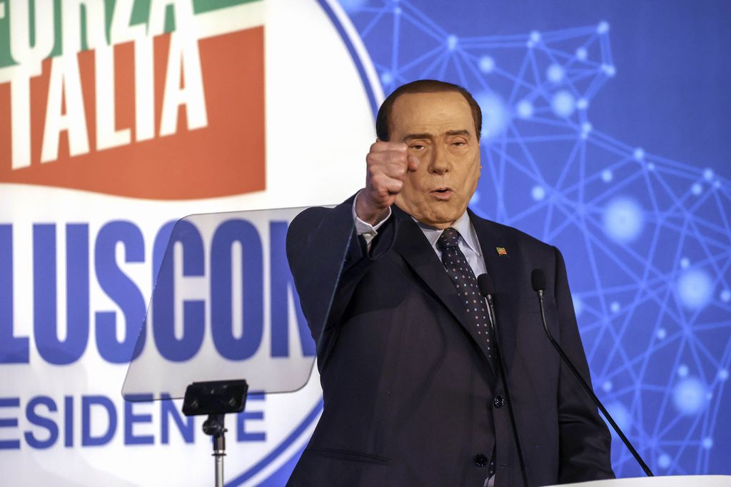 Energia, Berlusconi: chiesto al Governo di agire, prepara decreto