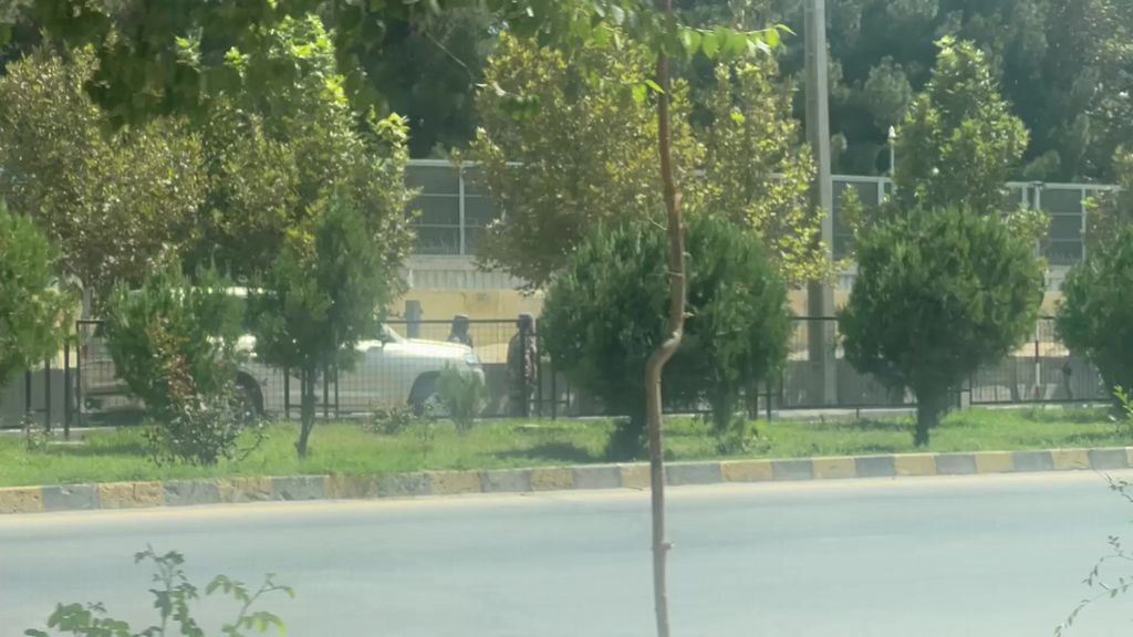 Attentato vicino all’ambasciata Russa di Kabul, numerosi morti e feriti