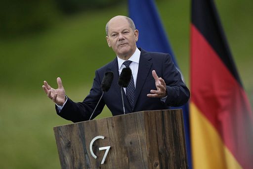 Germania annuncia pacchetto sgravi da 65 miliardi contro inflazione