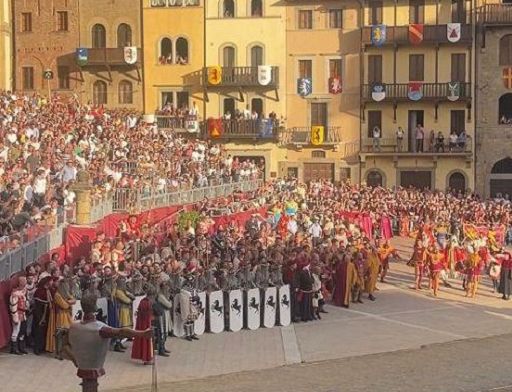 Giostra del Saracino ad Arezzo vince Porta Crucifera