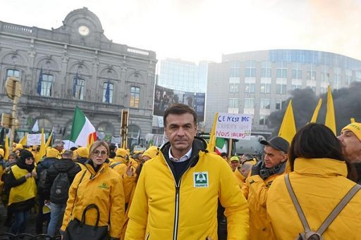 La protesta degli agricoltori a Bruxelles, Coldiretti prende le distanze  dai violenti