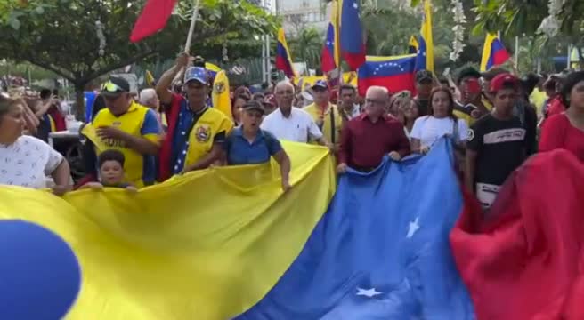 Venezuela, l’opposizione in piazza contro l’insediamento di Maduro