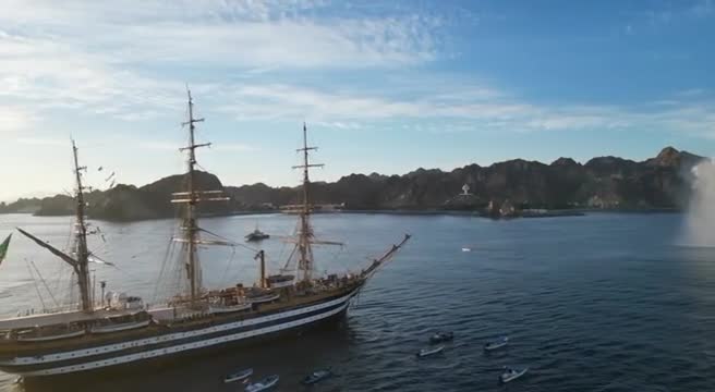 La nave Amerigo Vespucci in tour: 34mila visitatori, l’arrivo in Oman