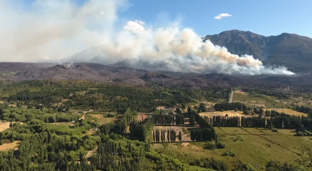 Argentina, incendio in Patagonia: 2.000 ettari di foresta distrutti