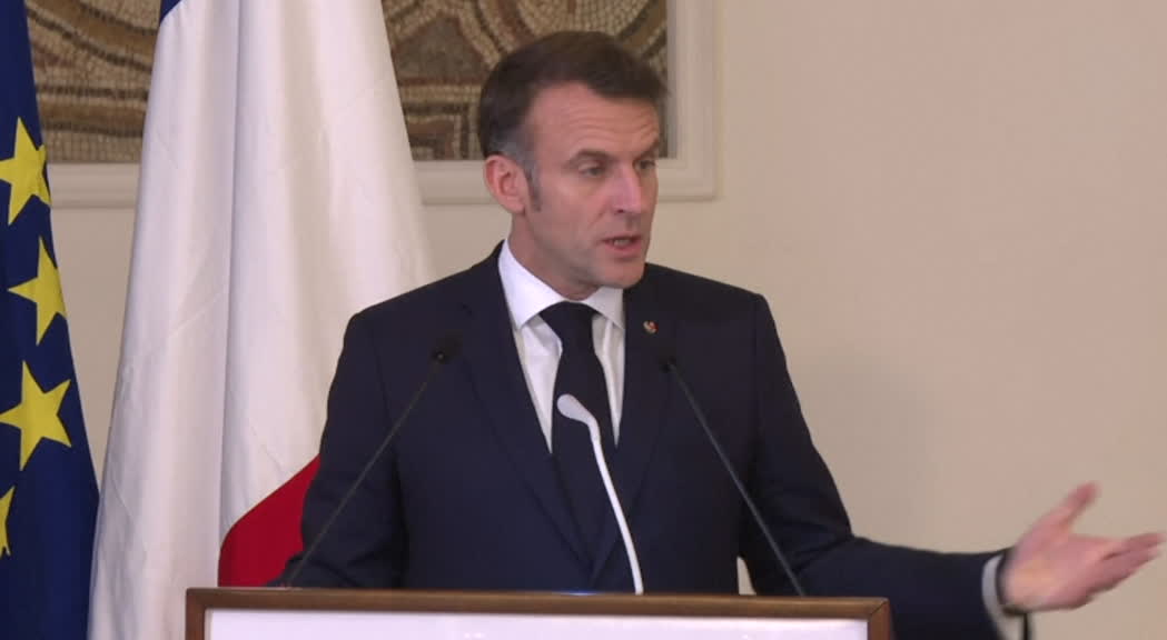 Macron annuncia una conferenza a Parigi per ricostruzione del Libano